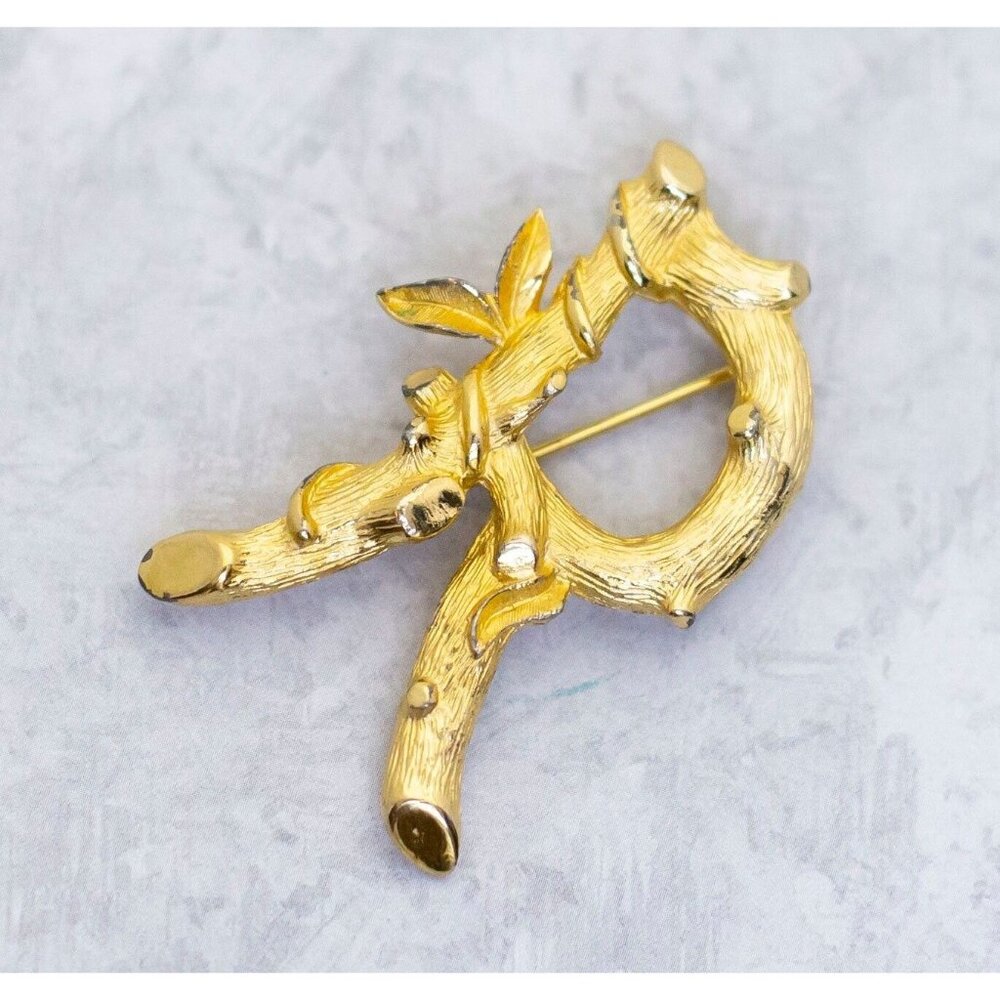 Vintage Letter R Tree R Gold R Letter Brooch By Sarah… - Gem